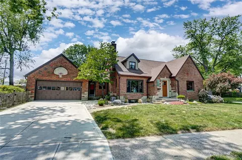 1004 Buckingham Rd, Dayton, OH 45419