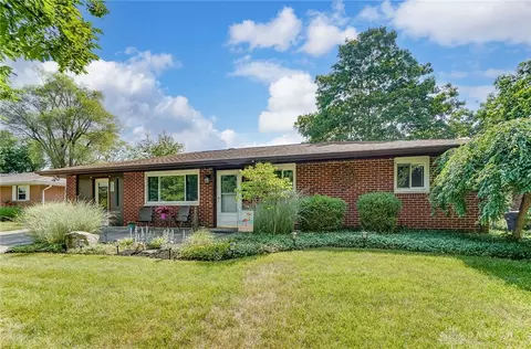 5800 Kendon St, Dayton, OH 45414