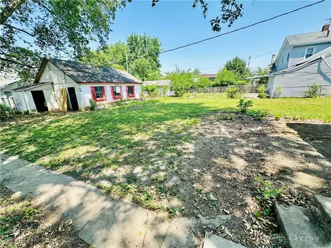29 Watts St, Dayton, OH 45403 photo 6