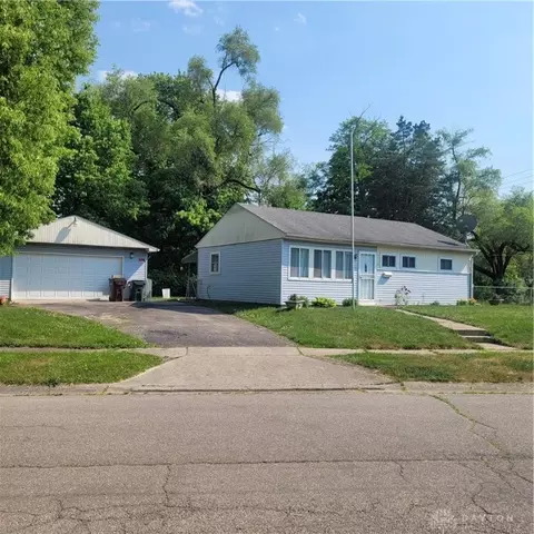 4518 Live Oak Dr, Dayton, OH 45417