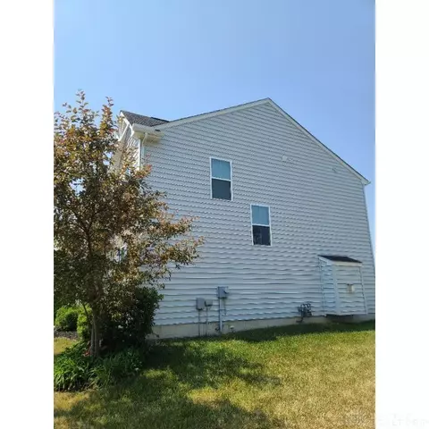 133 Cascade Dr, Fairborn, OH 45324 photo 4