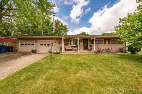 1516 Margene Dr, Piqua, OH 45356