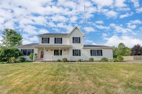 3281 Maple Grove Rd, Springfield, OH 45504