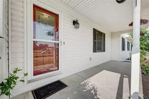 3281 Maple Grove Rd, Springfield, OH 45504 photo 5