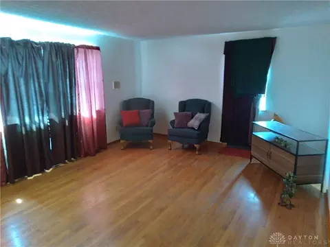 308 East St, Gratis, OH 45330 photo 3