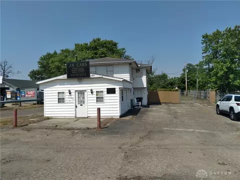308 East St, Gratis, OH 45330
