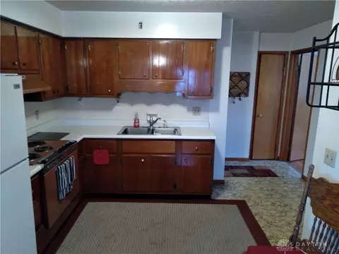 308 East St, Gratis, OH 45330 photo 8