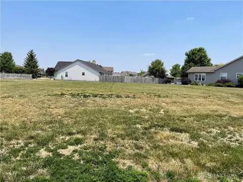 2104 Park Ave, Piqua, OH 45356