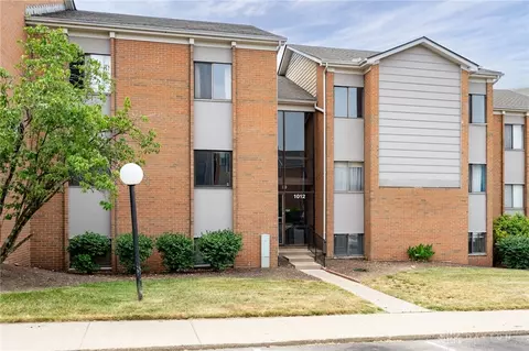 1012 Hidden Landing Trl #C, West Carrollton, OH 45449