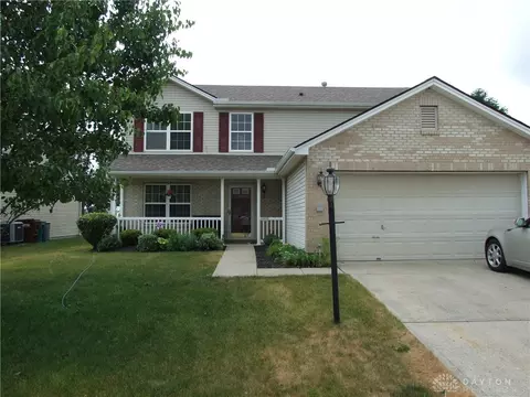 65 N Glen Oak Dr, Springboro, OH 45066