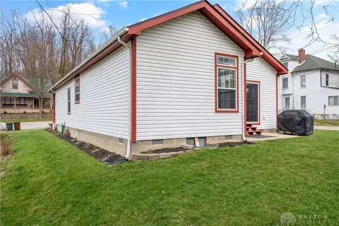 11 E Main St, Spring Valley, OH 45370 photo 7