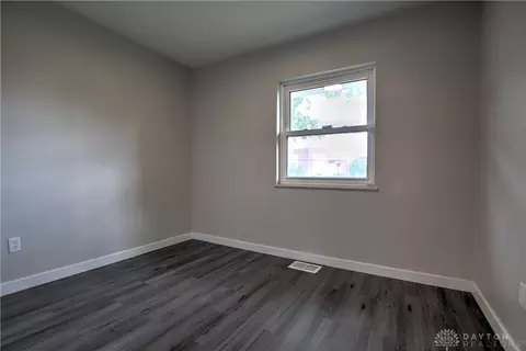 787 E 4th St, Franklin, OH 45005 photo 6