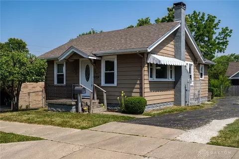 1263 Ansel Dr, Dayton, OH 45419