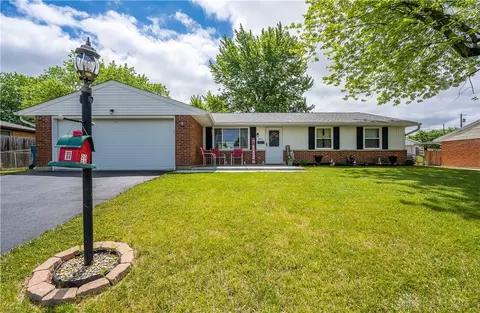 7640 Stancrest Dr, Dayton, OH 45424