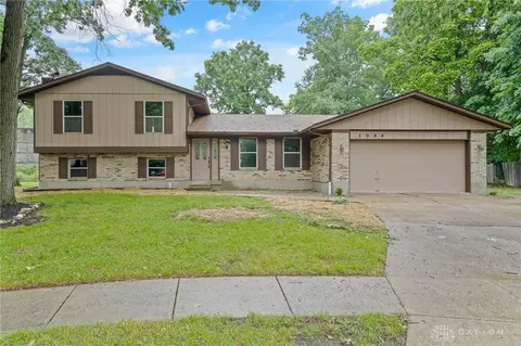 1026 Arapaho Trl, Tipp City, OH 45371