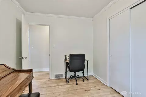 3049 Mirimar St, Dayton, OH 45409 photo 33