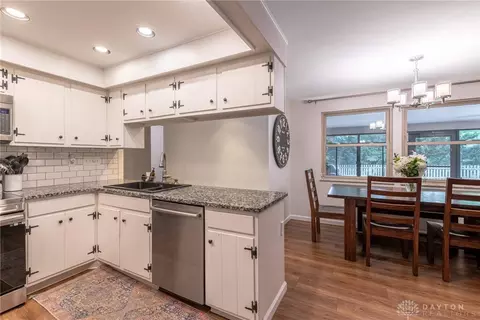 5792 Overbrooke Rd, Kettering, OH 45440 photo 11