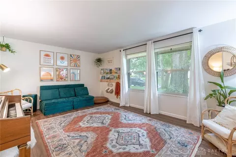 5792 Overbrooke Rd, Kettering, OH 45440 photo 3