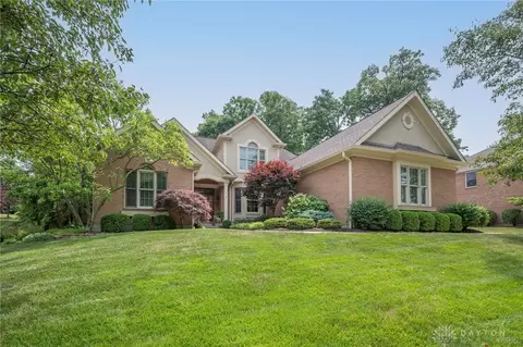 4525 Longwood Ct, Hamilton, OH 45011