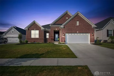 1116 Golf Club Dr, Lebanon, OH 45036