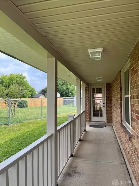 6020 Maplegate Ct, Dayton, OH 45424 photo 6