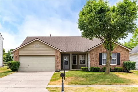 20 S Glen Oak Dr, Springboro, OH 45066