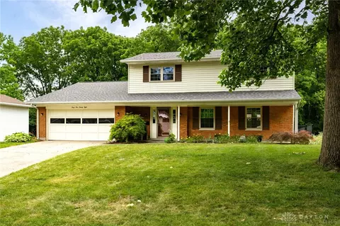 4428 Parklawn Dr, Kettering, OH 45440