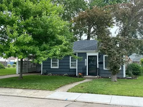 1006 Mayfair Rd, Troy, OH 45373