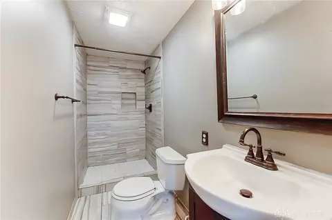2364 Whitlock Pl, Kettering, OH 45420 photo 27