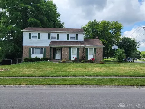 5881 Leslie Dr, Fairfield, OH 45014