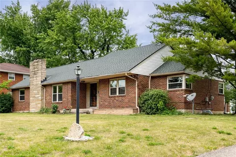1641 Pinecrest Dr, Dayton, OH 45414