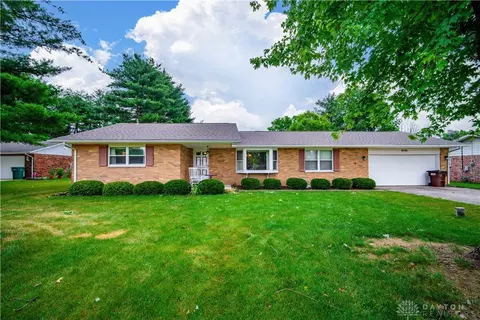 8740 Oriole Dr, Carlisle, OH 45005
