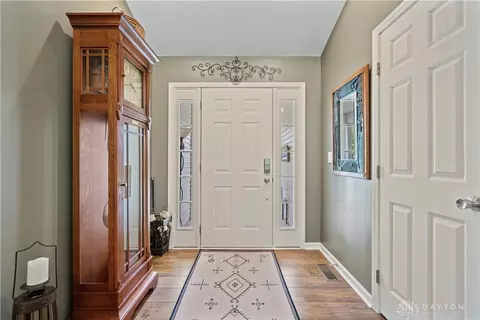 1045 Hickory Trl, Wilmington, OH 45177 photo 4