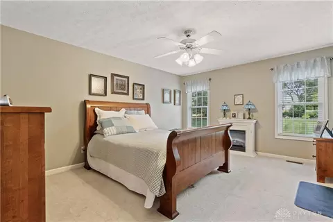 1045 Hickory Trl, Wilmington, OH 45177 photo 16