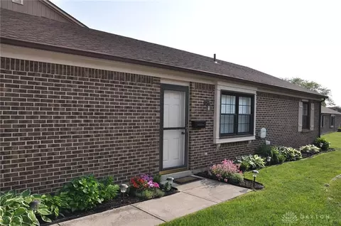 7677 Paragon Commons Cir, Dayton, OH 45459