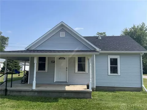 127 W Washington St, Pitsburg, OH 45358