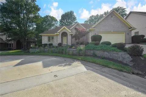2043 Terrace Glen Ct, Dayton, OH 45431
