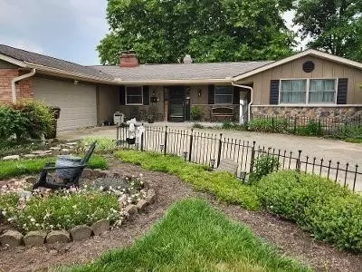 637 Nakota Dr, Fairborn, OH 45324