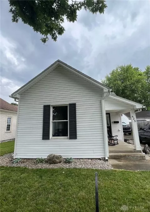 425 E High St, Eaton, OH 45320