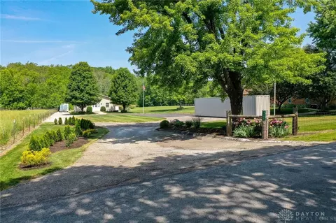 2157 Schnebly Rd, Spring Valley, OH 45370 photo 18