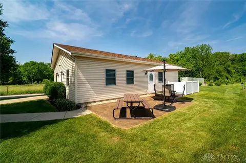 2157 Schnebly Rd, Spring Valley, OH 45370 photo 13