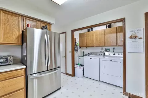 1820 Berwick Dr, Springfield, OH 45503 photo 14