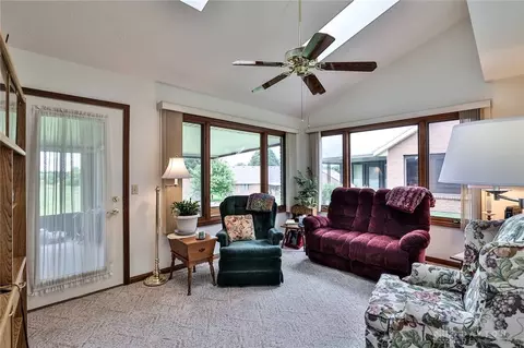 1820 Berwick Dr, Springfield, OH 45503 photo 7
