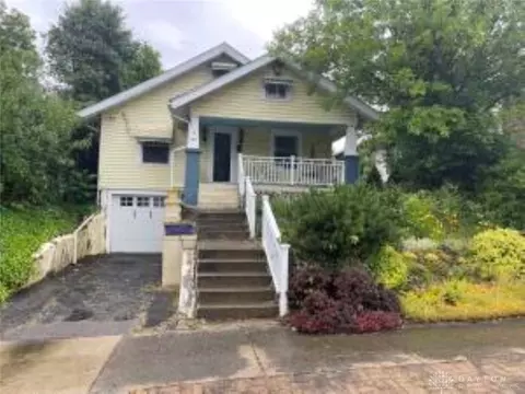 1331 Valley View Dr, Springfield, OH 45503 photo 3