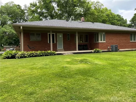 118 Castle Dr, Kettering, OH 45429 photo 30