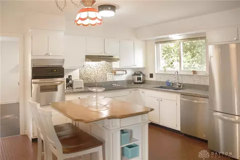 3221 Carrier Ave, Kettering, OH 45429 photo 9