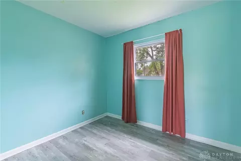 2437 N Aragon Ave, Dayton, OH 45420 photo 17