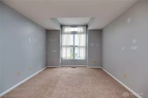 260 Queens Xing, Dayton, OH 45458 photo 25