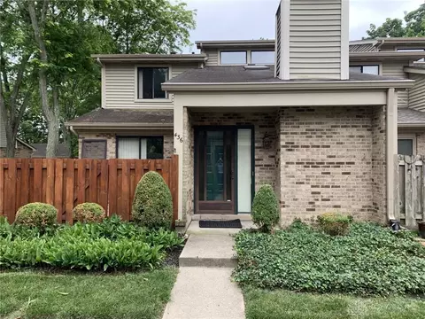 436 Jamestown Cir, Dayton, OH 45458