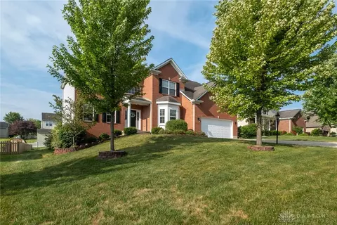 2205 Tourney Trl, Beavercreek, OH 45434